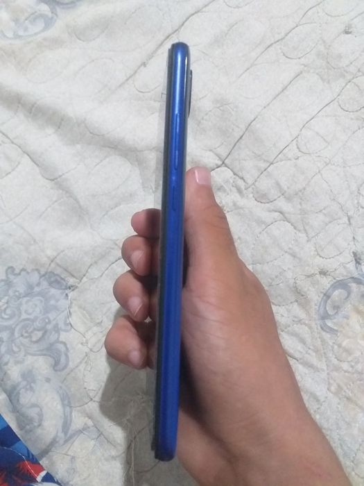 Redmi 7/64 600ming
