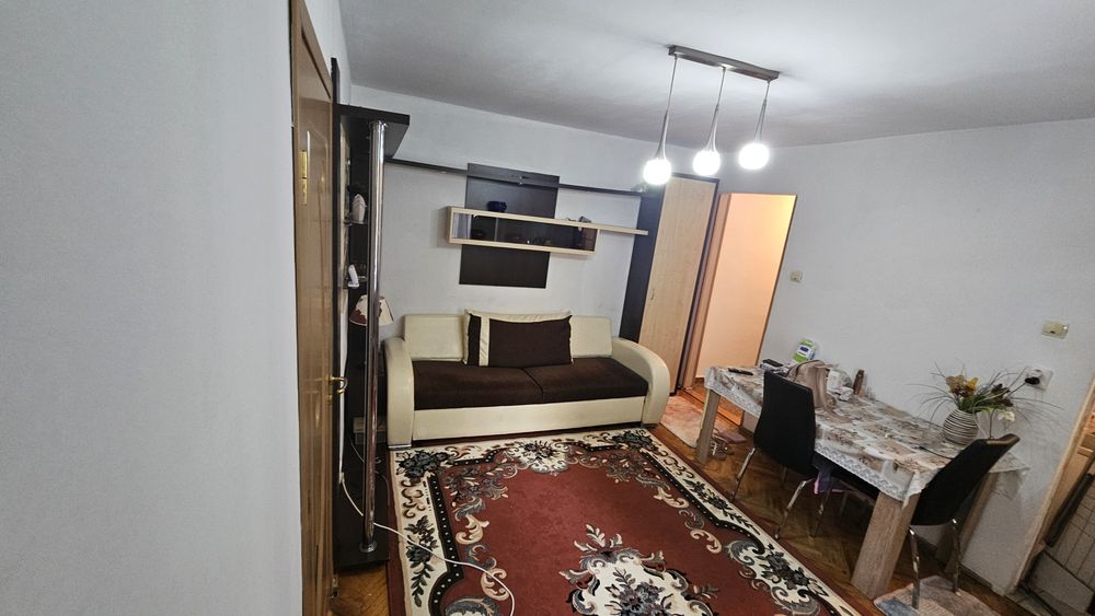 P.F  vand apartament 2 camere, Zona Gheorgheni , Lăcrămioarelor etj.1 din 4
