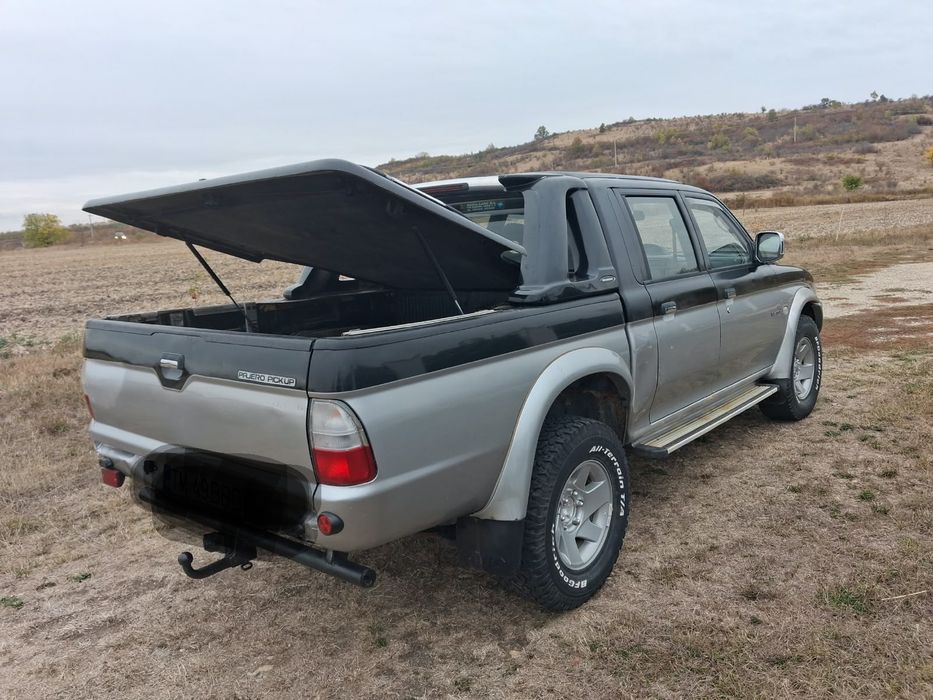 Vând Mitsubishi L200 pajero