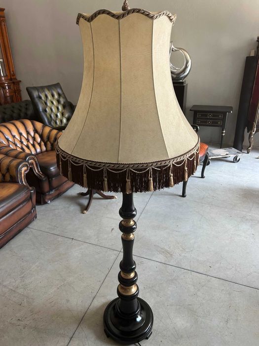 Lampadar Baroc,recent restaurat!