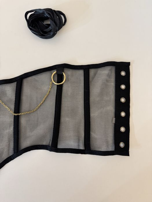 Продам Корсет под грудь