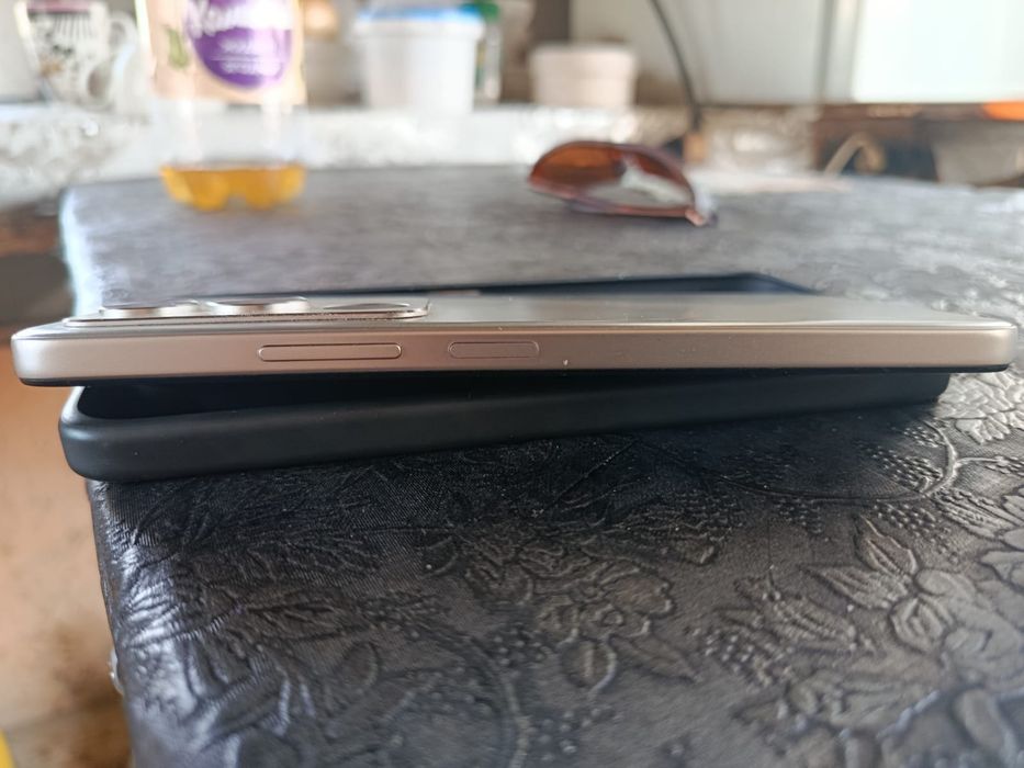 Xiaomi Redmi 15 идеал