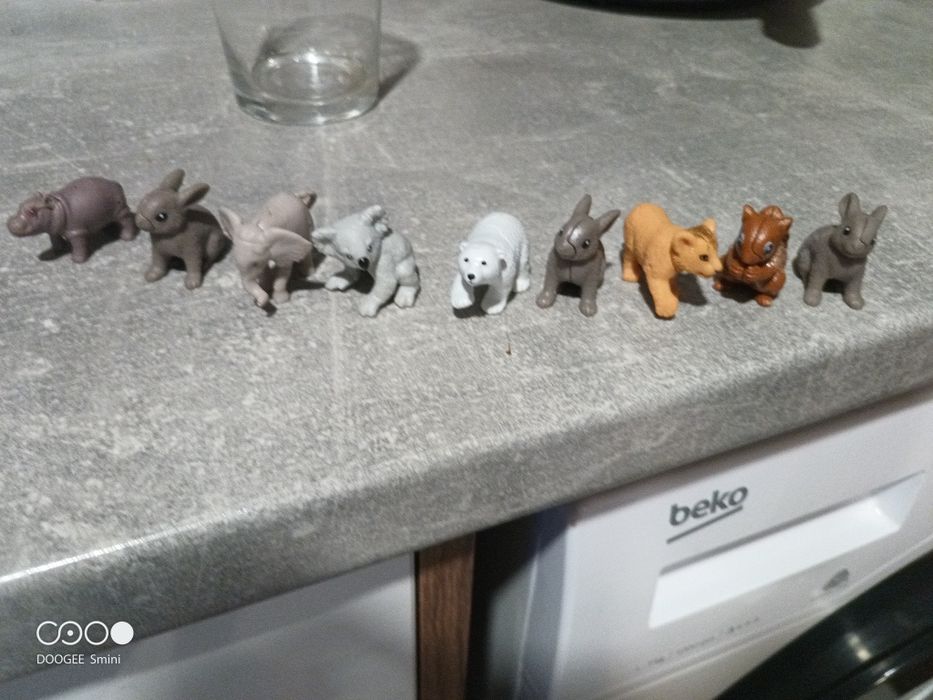 Kinder surprise zoo natoons играчки