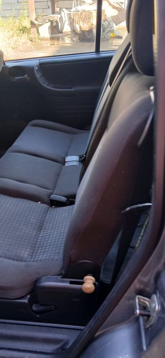 Opel zamfira 2l diesel