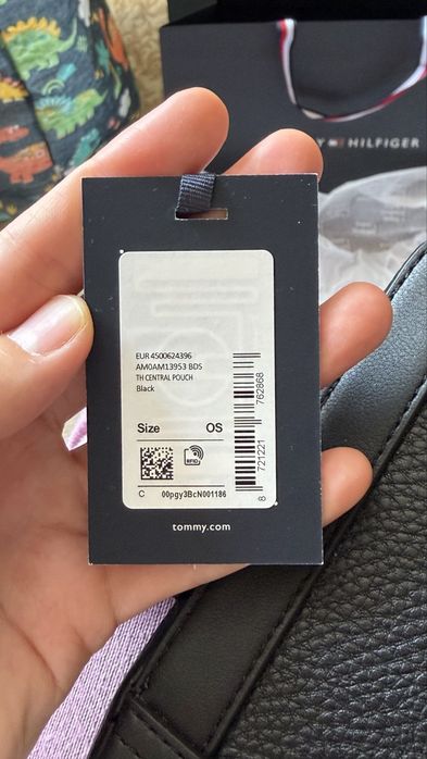 Продам Барсетку-органайзер Tommy Hilfiger TH Central Pouch