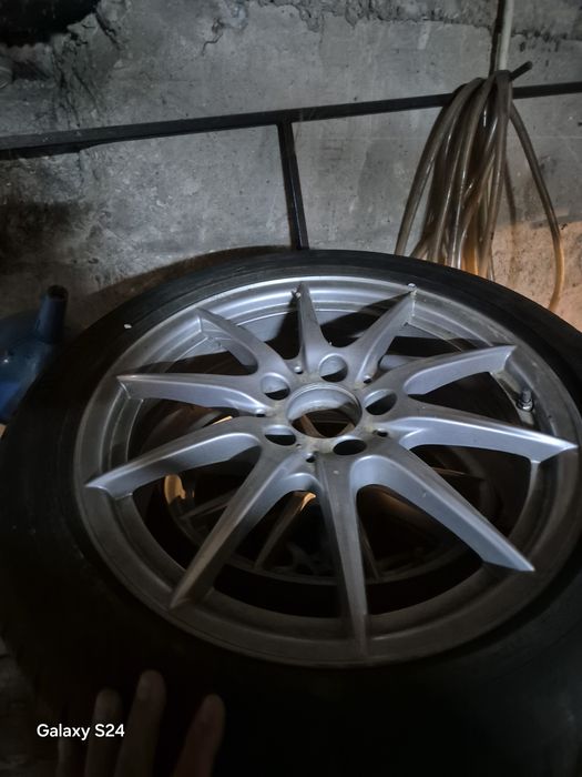 Vând jante cu anvelope de iarna pentru mercedes a class,b class