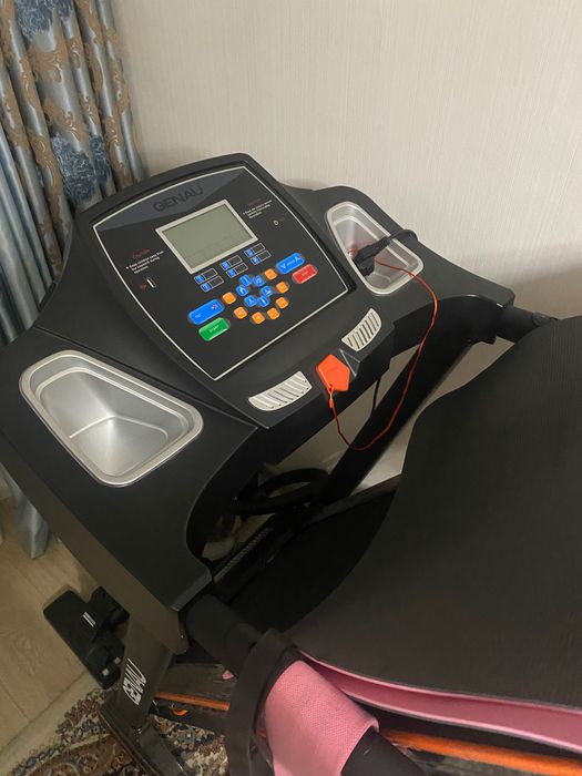 Беговая дорожка GENAU