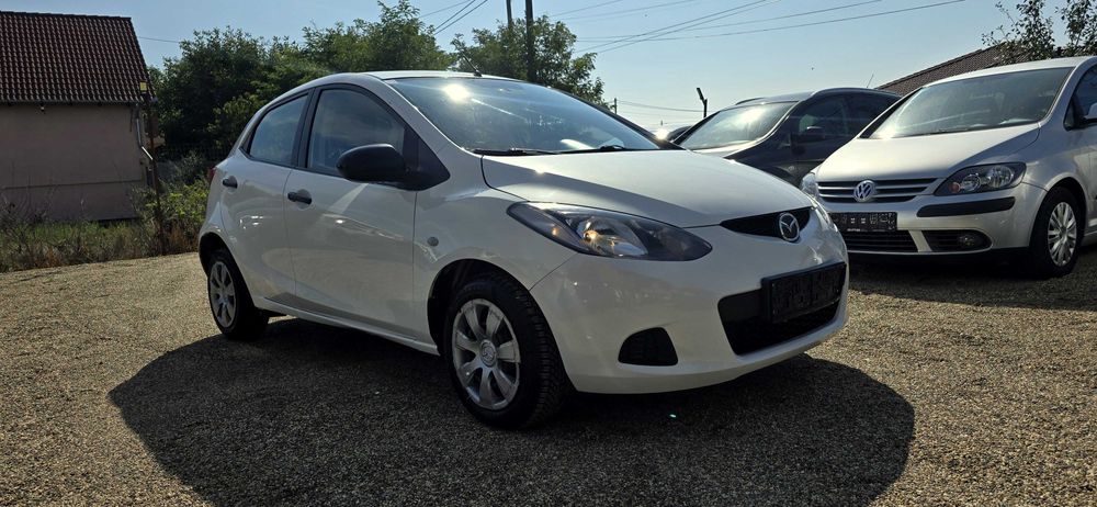 Rate Cash  Mazda 2 motor 1400 cm3 benzina FARA AER CONDITIONAT