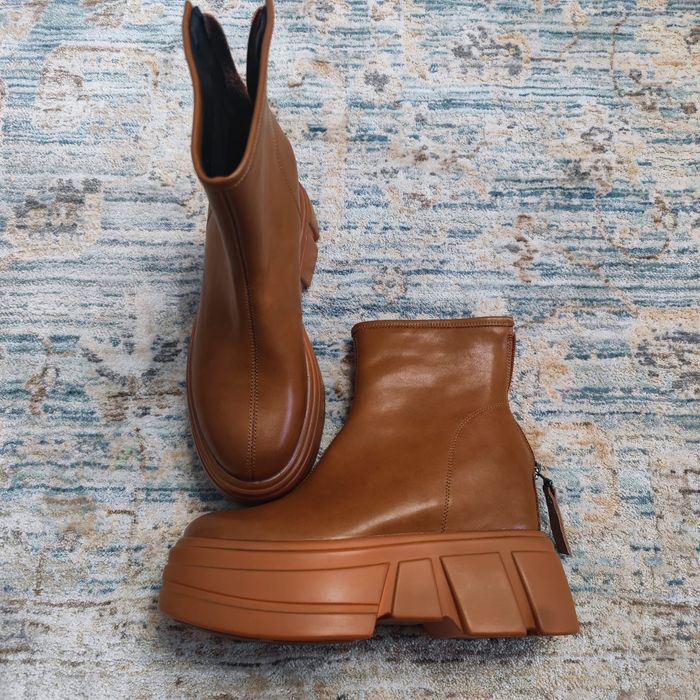 Новая обувь Весна