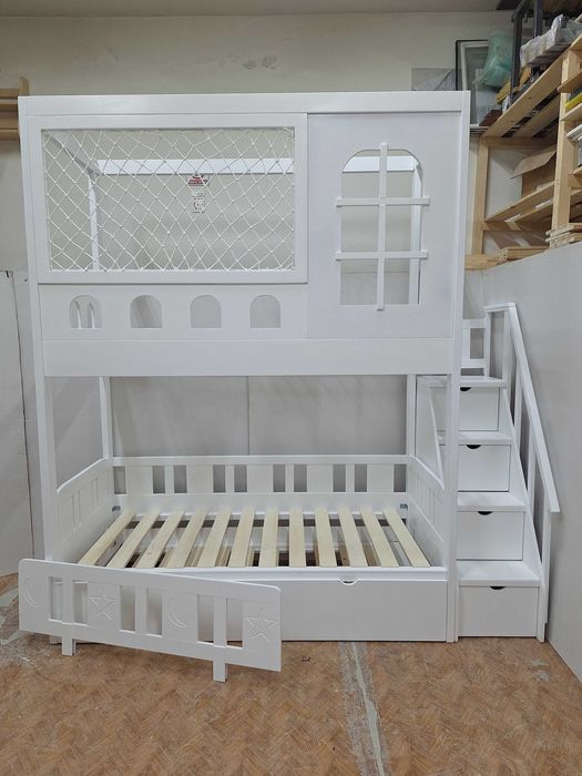 TRANSPORT GRATUIT.Pat tip casuta cu loc suplimentar.Cod 2514