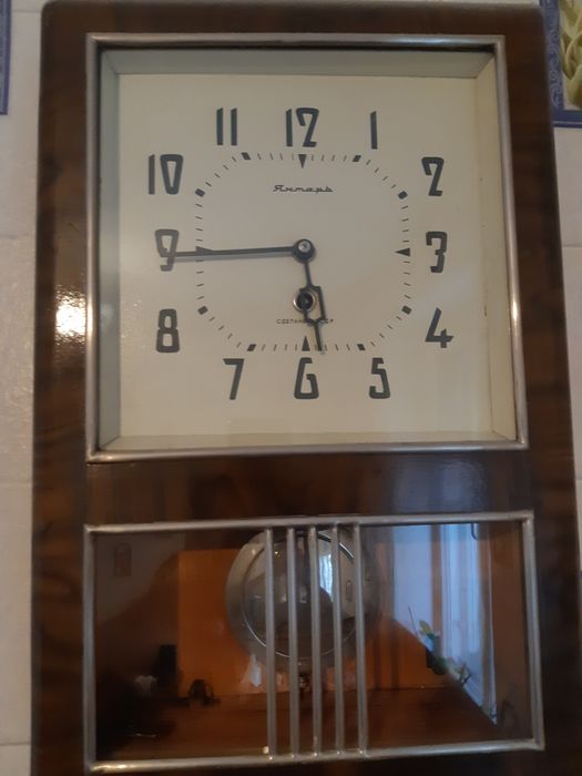 Продам часы Восток