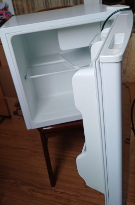 Продаётся холодильник!