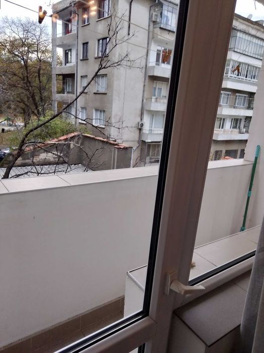 Дава се под наем Двустаен апартамент в Варна, Център - 55 кв.м за 561 € - Снимка #6