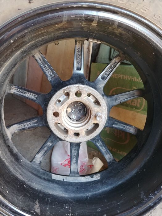 Шины с дисками Hankook 185/65R15