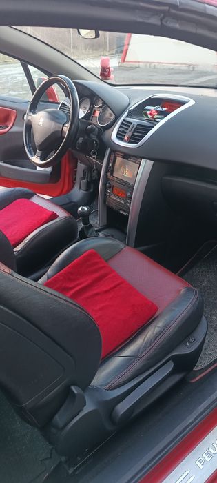Peugeot 207cc decapotabila
