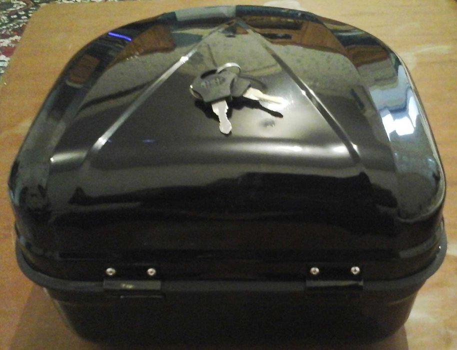 Кофра (багажник) железный, для заднего крепления