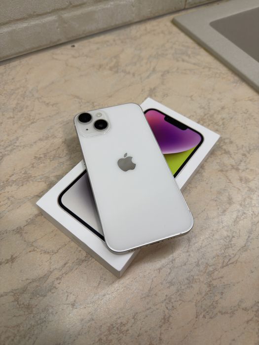 iPhone 14 128GB  перфектен