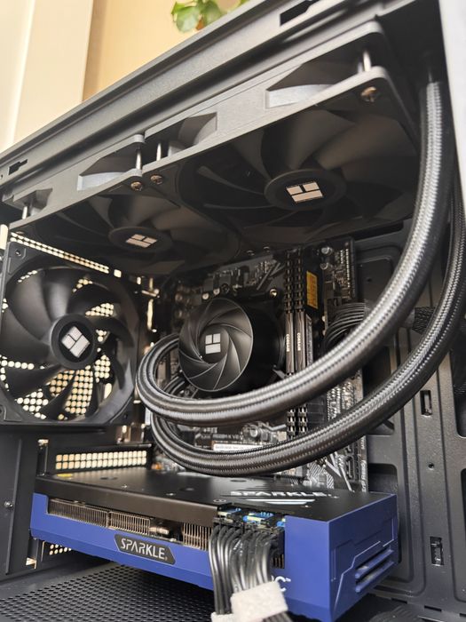Pc Gaming Ryzen 5 5500+IntelArc A750 8GB+16GB ram