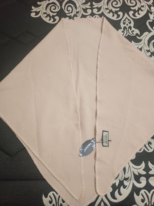 Продам вещи, обувь по 2500 тенге