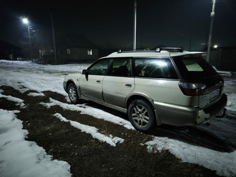 Продаю Субару Легоси В4