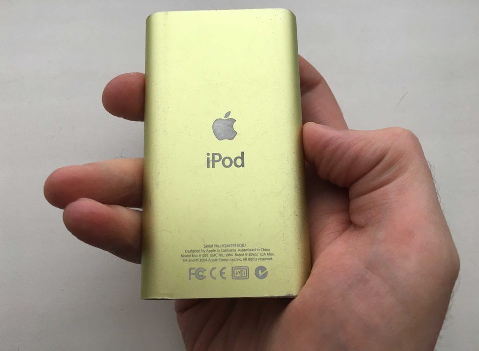 Продам Apple iPod mini, модель A1051, 4 гб