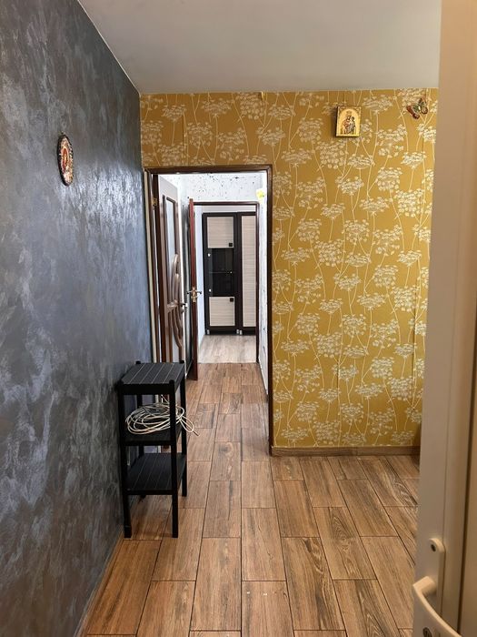 Apartament 3 camere de inchiriat