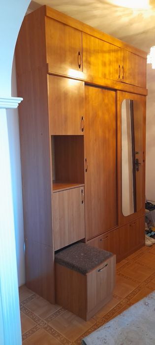 Шкаф отдам бесплатно
