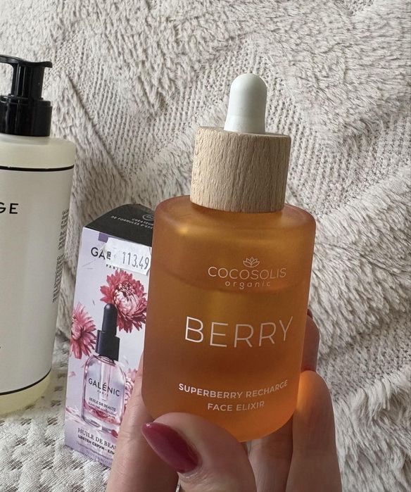 Цветен елексир за лице Galenic,Cocosolis Berry, Codage душ гел, вазелин за устни Kneipp нови