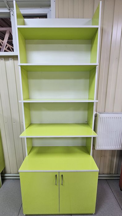 Витрины продам для торговли