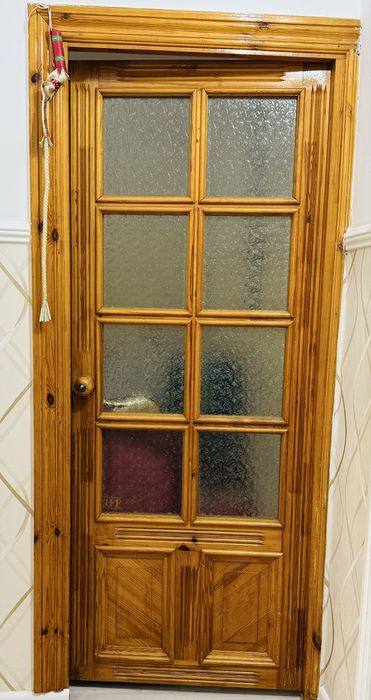 Мықты ағаш есіктер 7 шт