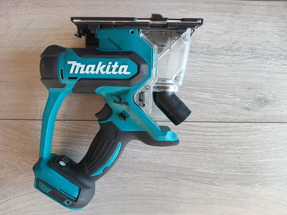 Set scule profesionale Makita 18 V