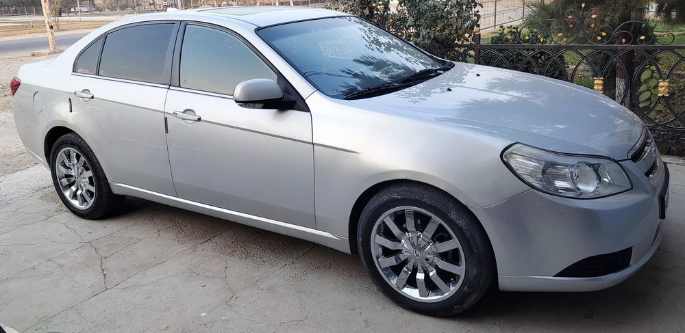 Chevrolet Epica епика