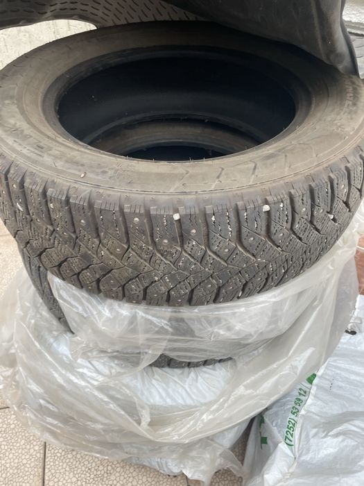 Продам комплект зимней резины