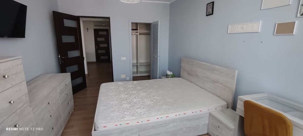 Apartament 3 cam. de inchiriat