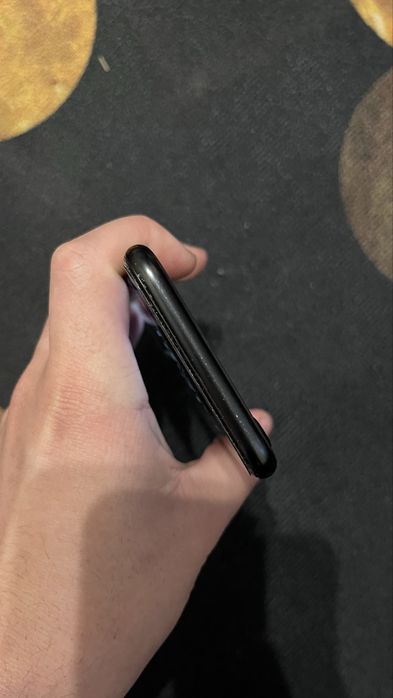 Iphone SE 2 с каробкой и документами