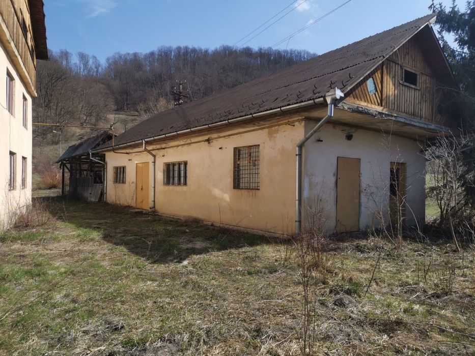 Hale cu teren (SMA)18841mp