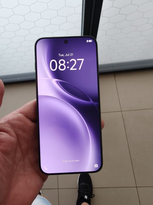 Продавам Vivo x300 pro 256