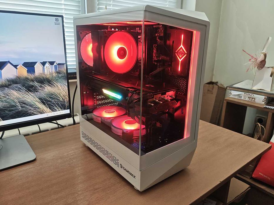 Геймърски компютър, Ryzen 9600x, 32gb Ddr5, RX 6800XT 16gb, 1tb Nvme, 850W
