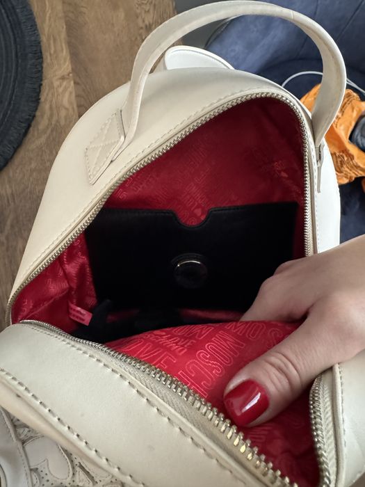 Раница love moschino