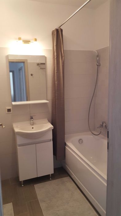 Inchiriez apartament 2 camere, Militari, Rotar Park 2, cu loc de parcare inclus sub bloc, 500 Euro