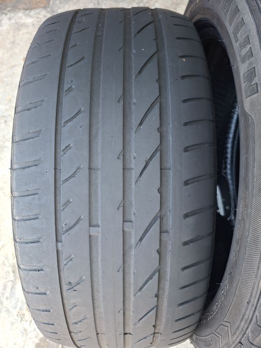 Продам шины 245/45/18 сайлун