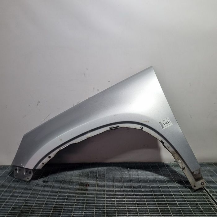 Aripa Stanga Fata Volkswagen Tiguan 5N 2007 - 2011 4 Usi SILVER (1481)