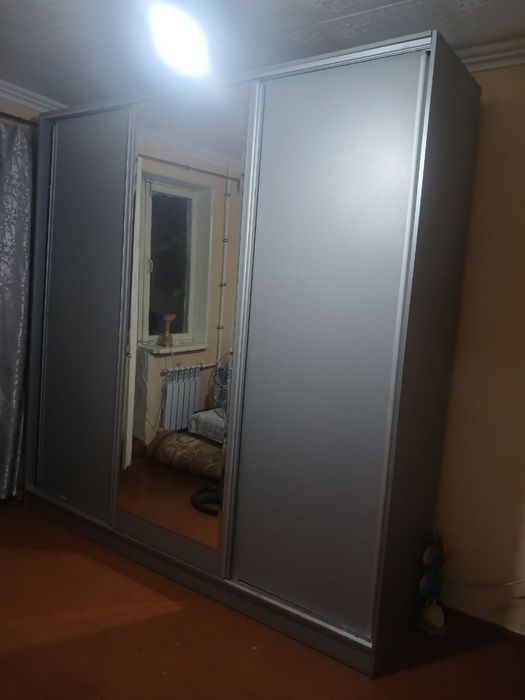 Shkaf Divan komplekt mdf rossiski holadi yaxshi baqvat