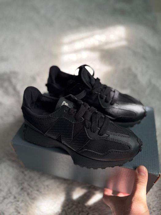 New Balance 327 unisex full black mărimea 36 noi originali
