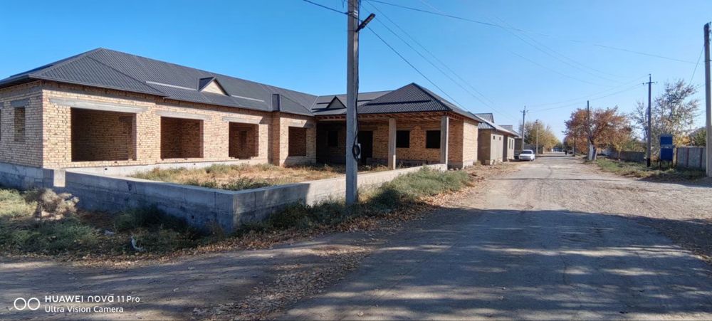 Уй сотилади срочно