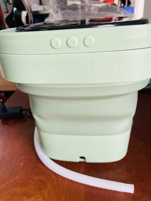 Masina de spalat rufe camping, portabila si pliabila, capacitate 6.5L