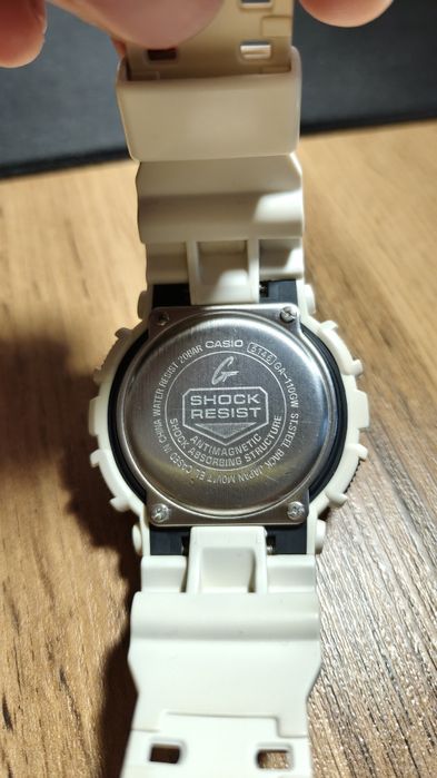 Casio G-SHOCK GA-110GW Часы касио джишок