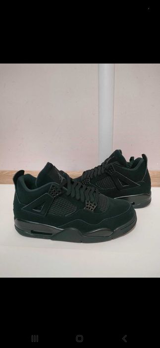 Jordan 4 Black Cat