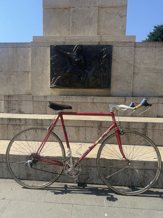 Bicicleta semicursieră