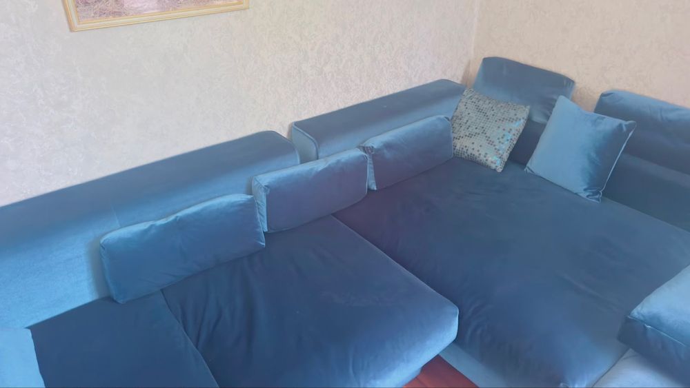 Мягкая мебель для гостиной
